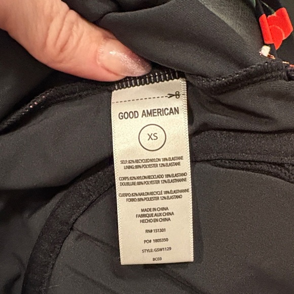 Good American Cherry Print Women's Swimsuit - Picture 6 of 9